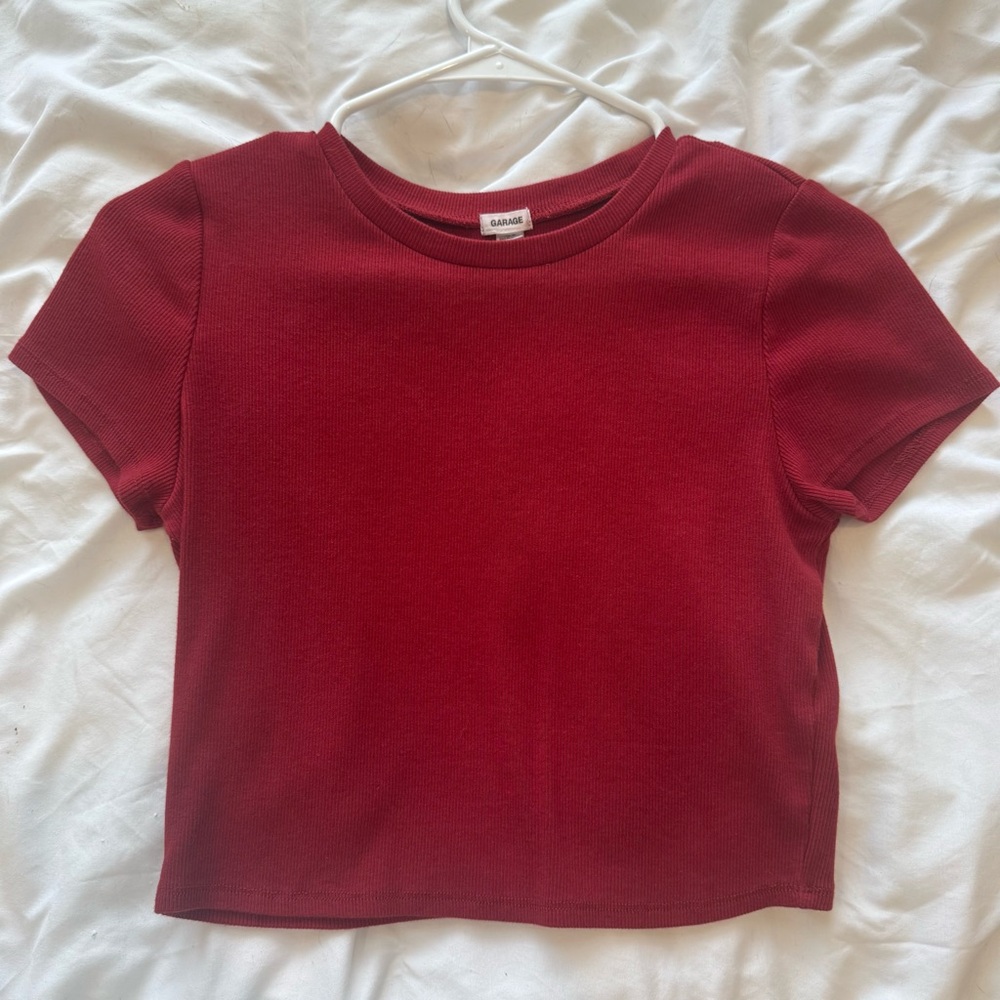 Red Short Sleeve‎ Crop Top
